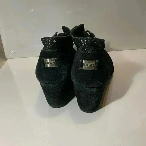 TOMS Desert Wedge Lace Up Ankle Bootie suede shimmering women’s shoe size 11 - Picture 5 of 9